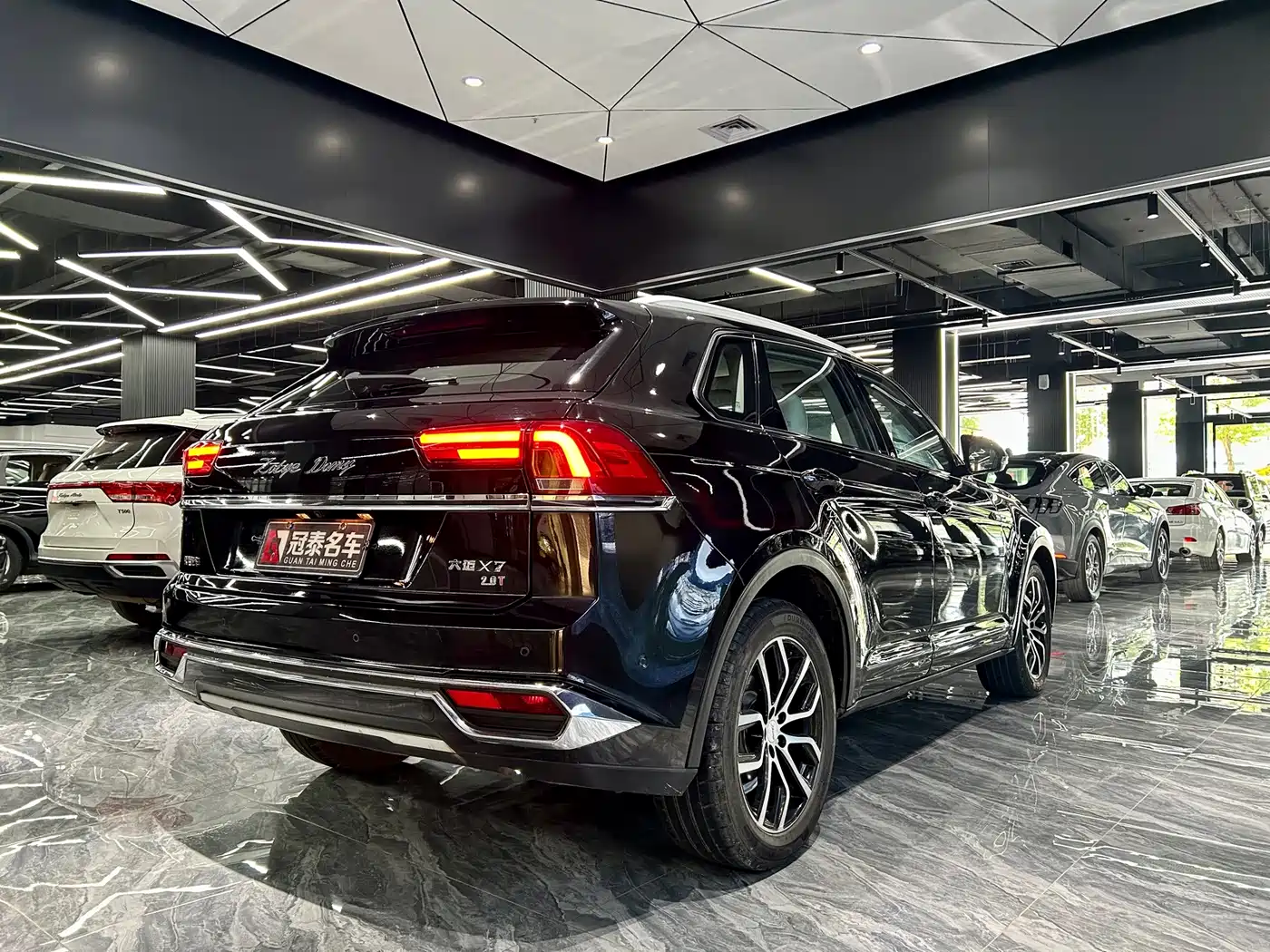 Zotye X7 2018 2018 2.0T AT Ultimate