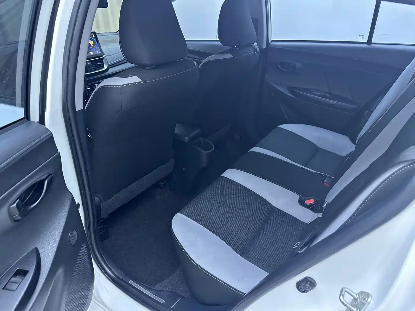 Toyota Yaris, миниатюра 11