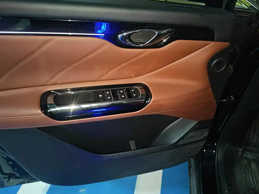 GAC Trumpchi Trumpchi E8 NEV 2024 2024 Model 150km MAX+