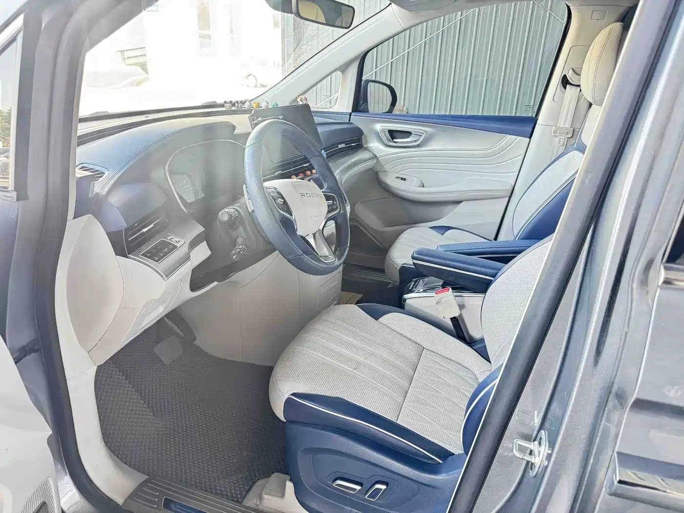 Roewe iMAX8 2023 2022 400TGI Honor Edition