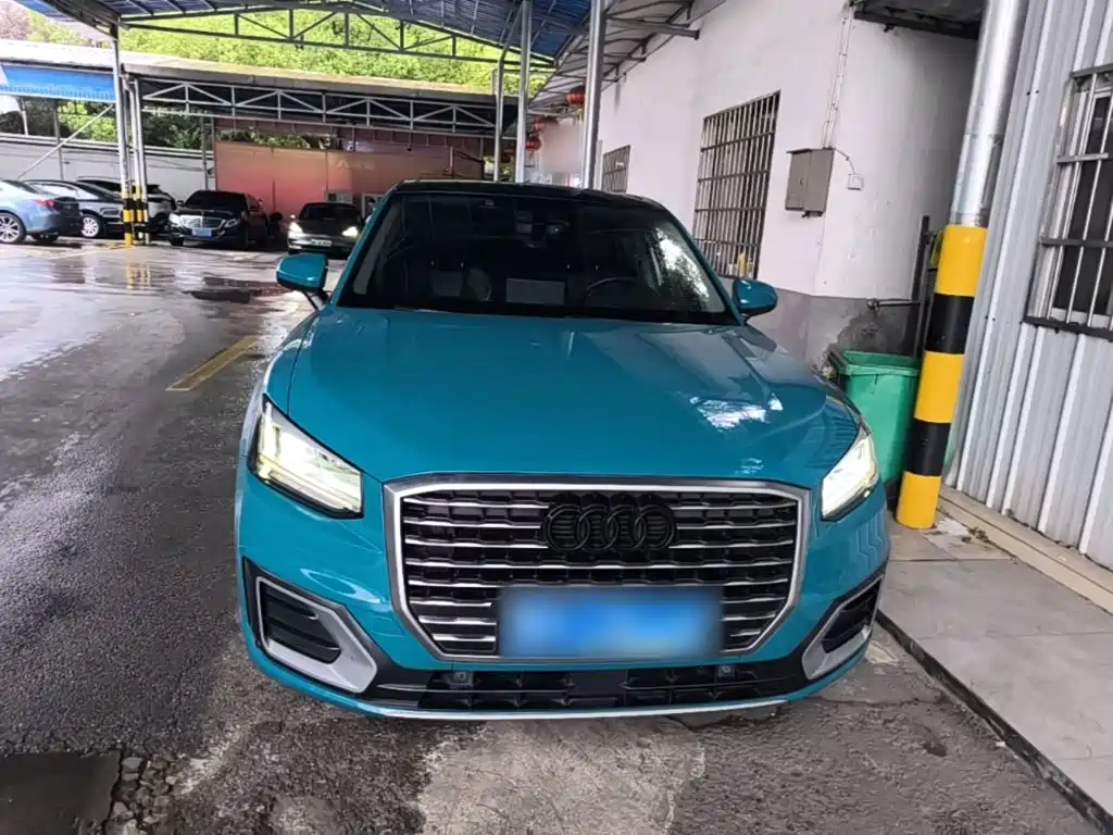 Фото 3 - Audi Q2L