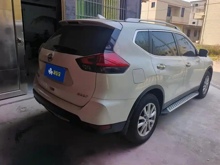 NISSAN QIJUN