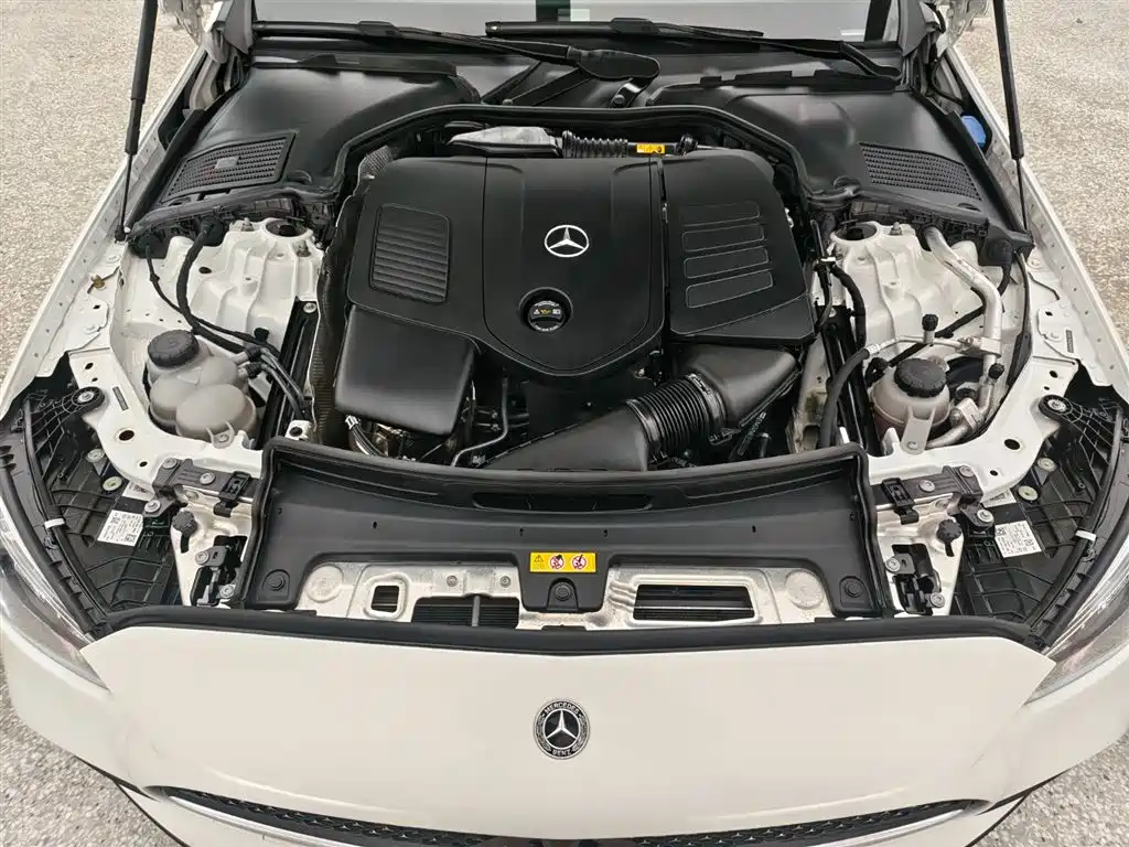 Mercedes-Benz C-Class 2023 Facelift C 260 L Night Sport Edition фото 10