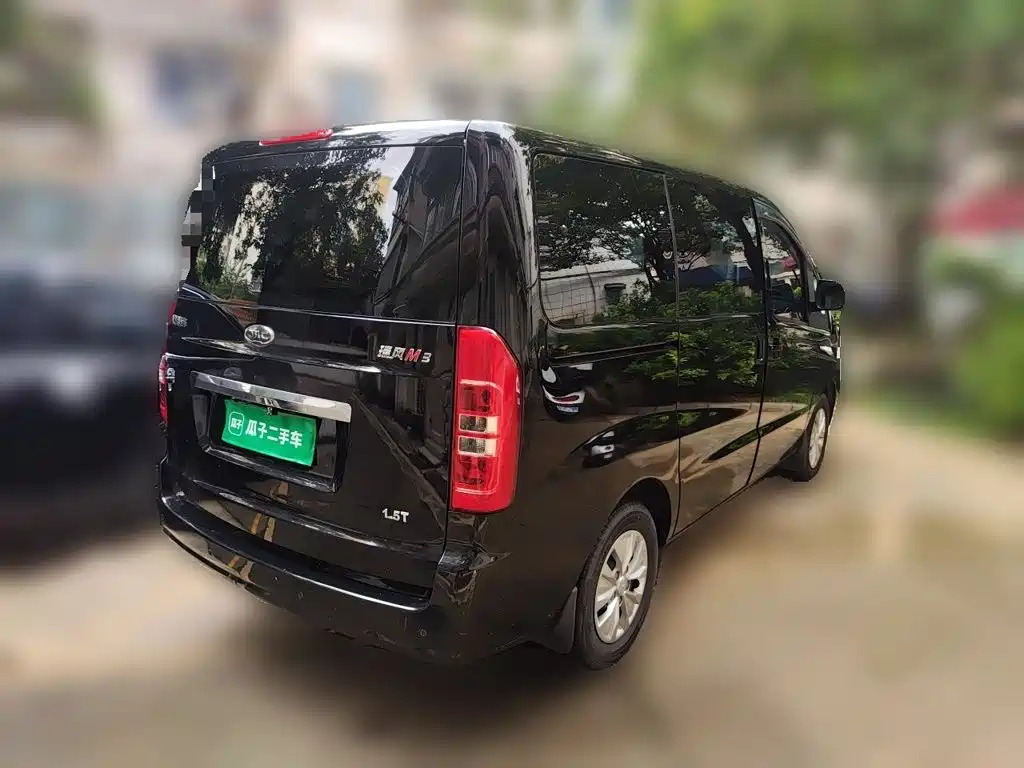 JAC Refine M3 2024 2022 1.5T 7-Seater Standard