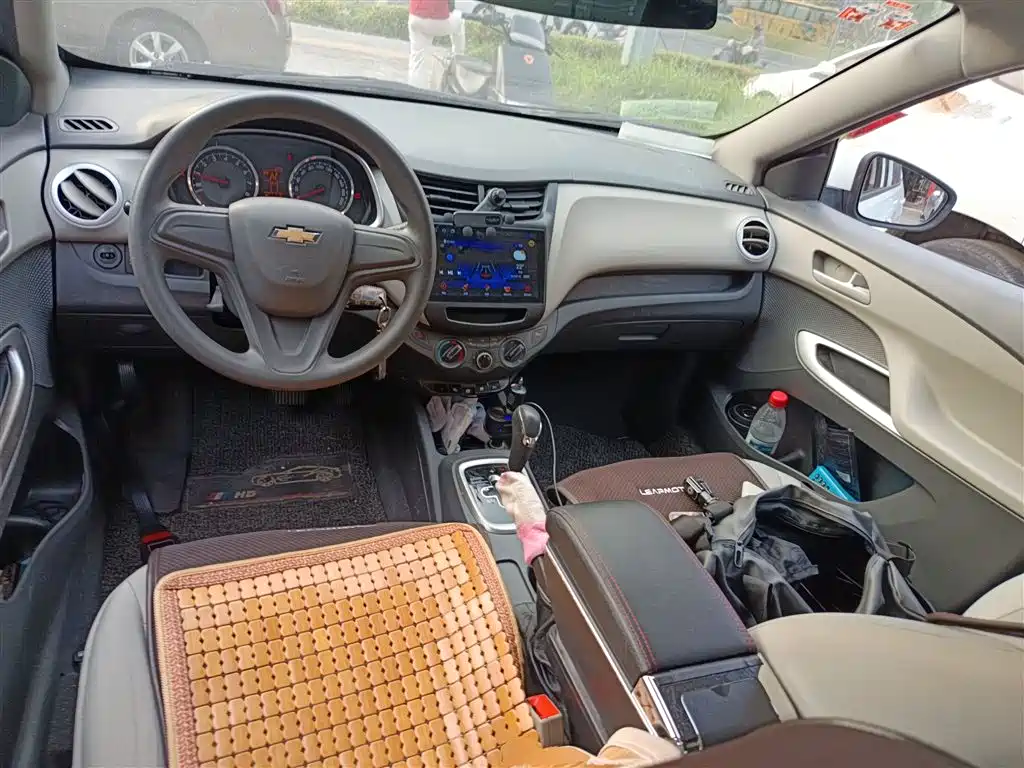 Chevrolet Sail 2015 Sail 3 1.3L AMT Ideal Edition фото 6
