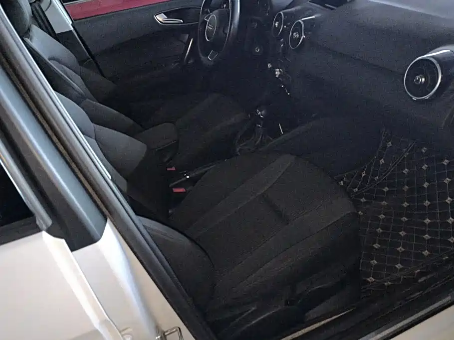Audi A1 2019 2016 30 TFSI Sportback Design Style Edition