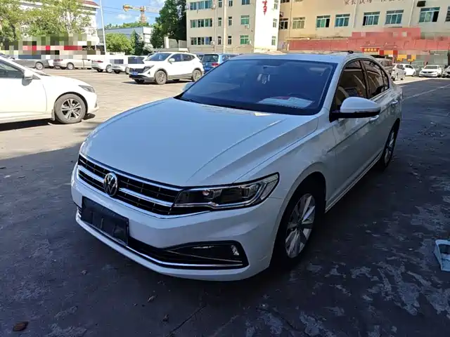 Volkswagen Bora 1.5L, Автомат, Комфорт Коннект