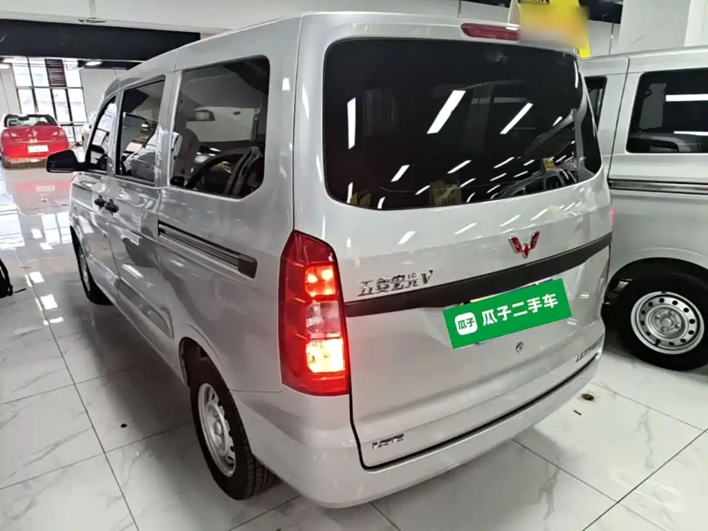 Wuling Motors Wuling Hongguang V 2024 2022 1.5L Power Take Edition Electric Power Steering LAR