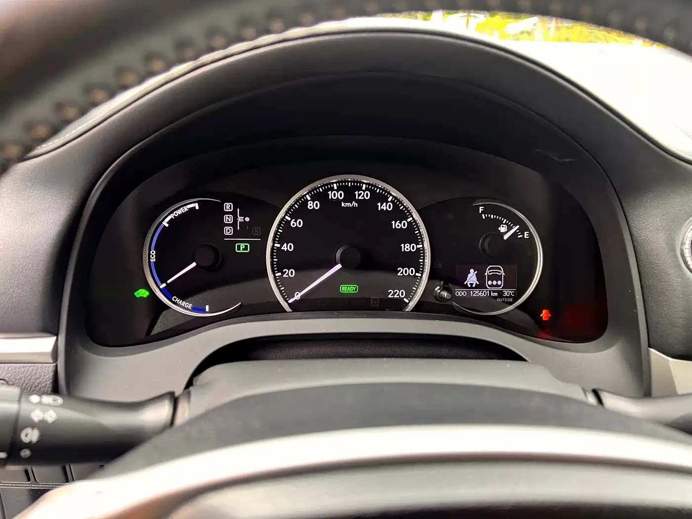 Фото 11 - Lexus CT