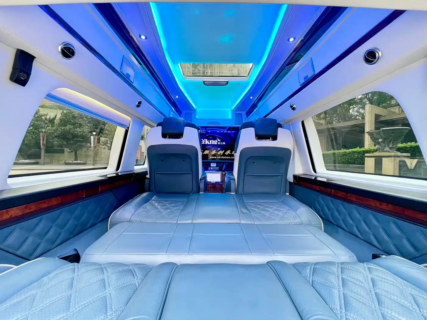 GMC Savana 2015 2015 5.3L G660S 4WD Elegance Edition