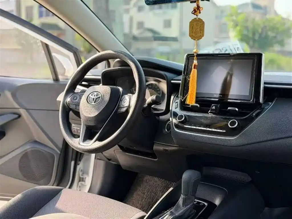 Toyota Corolla 2019 1.2T S-CVT GL-i Elite Edition фото 7