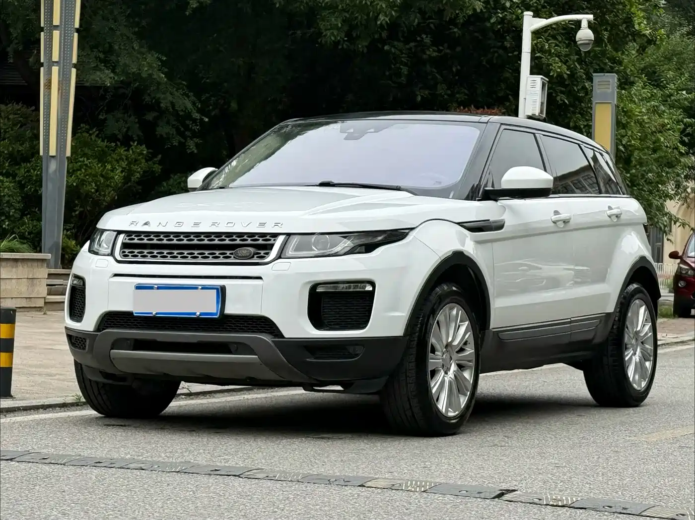 Land Rover Range Rover Evoque 2018 240PS SE Smart Edition фото 3