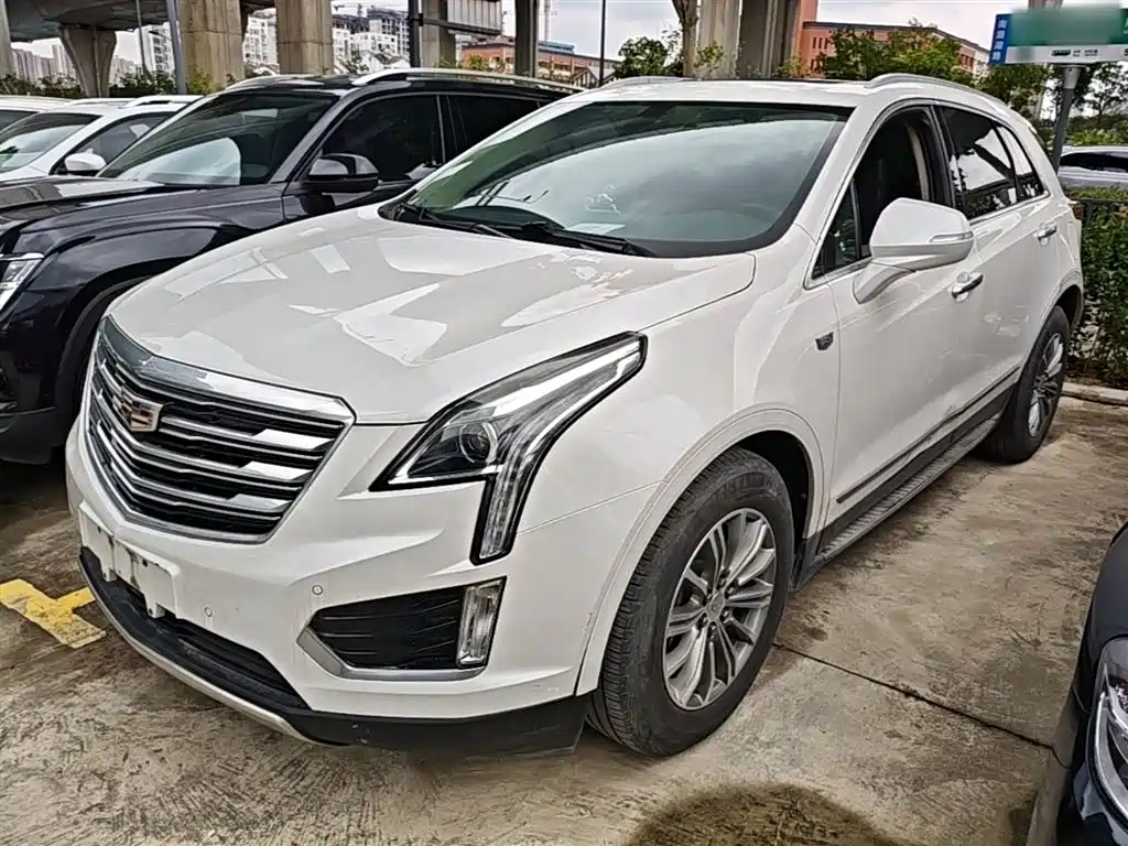 Cadillac XT5 2016 25T Luxury Model фото 2