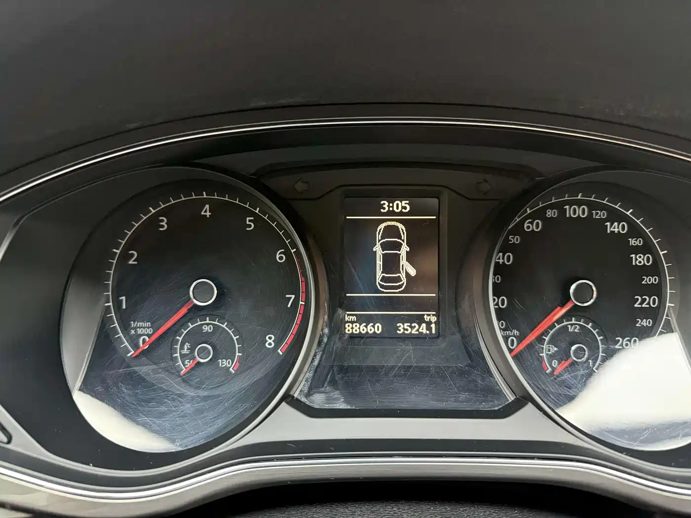 Volkswagen Passat 2017 330TSI DSG Prestige фото 12