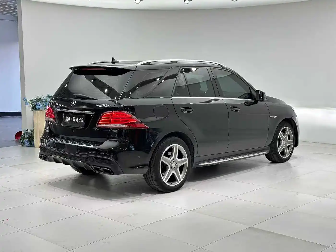 Mercedes-Benz GLE 2016 GLE 400 4MATIC фото 8