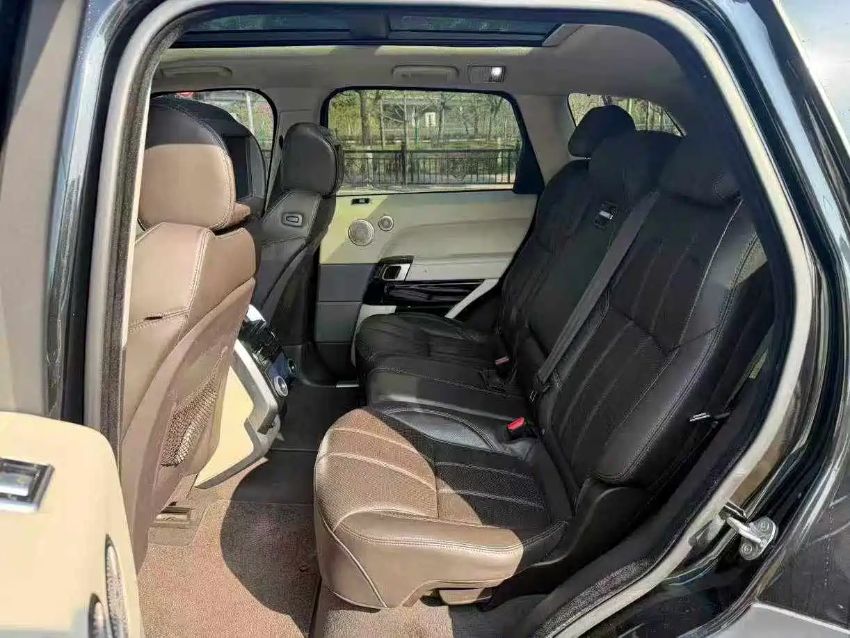 Land Rover Range Rover Sport 2015 3.0 SC V6 HSE фото 7