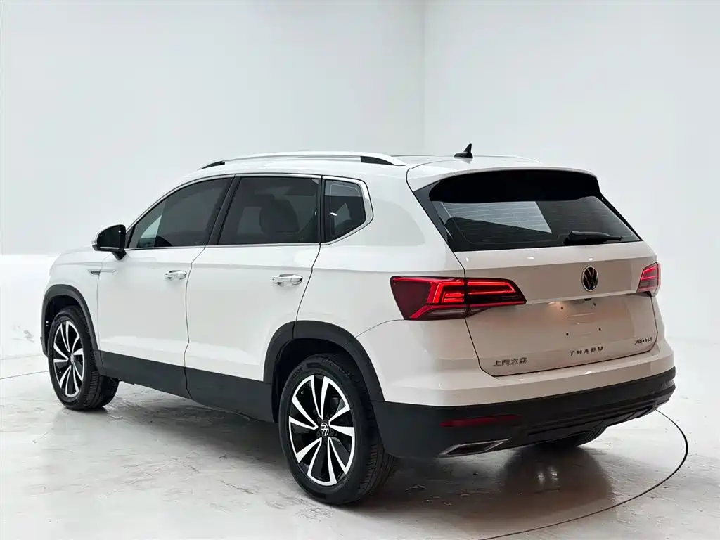 Volkswagen Tharu 2022 280TSI FWD Luxury Edition фото 4