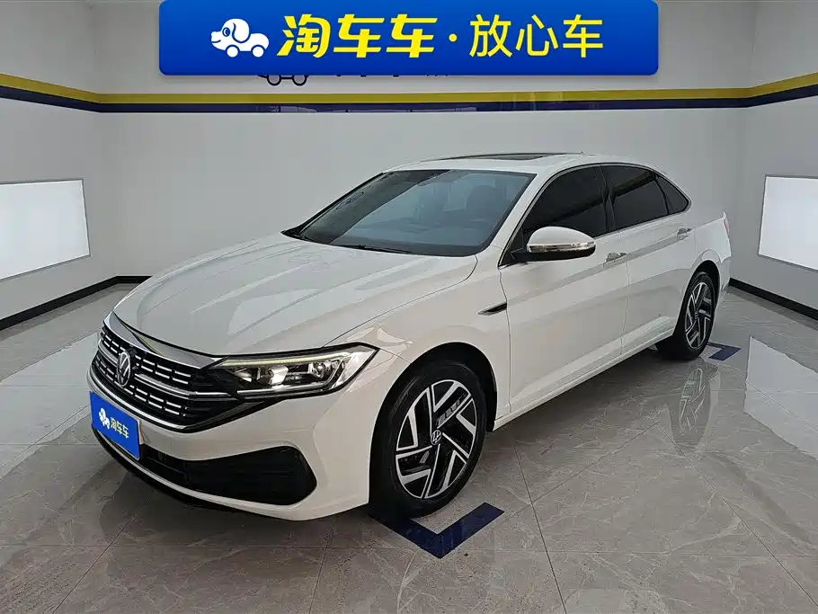 Volkswagen Sagitar 2024 300TSI DSG Surpass Edition