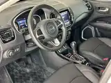 Фото 6 - Jeep Compass