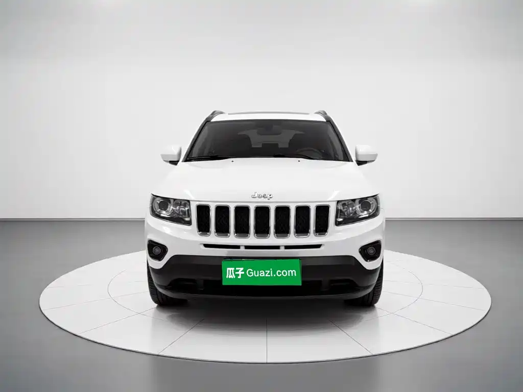 Jeep Compass (Import) 2015 2014 Facelift 2.4L 4WD Comfort Edition