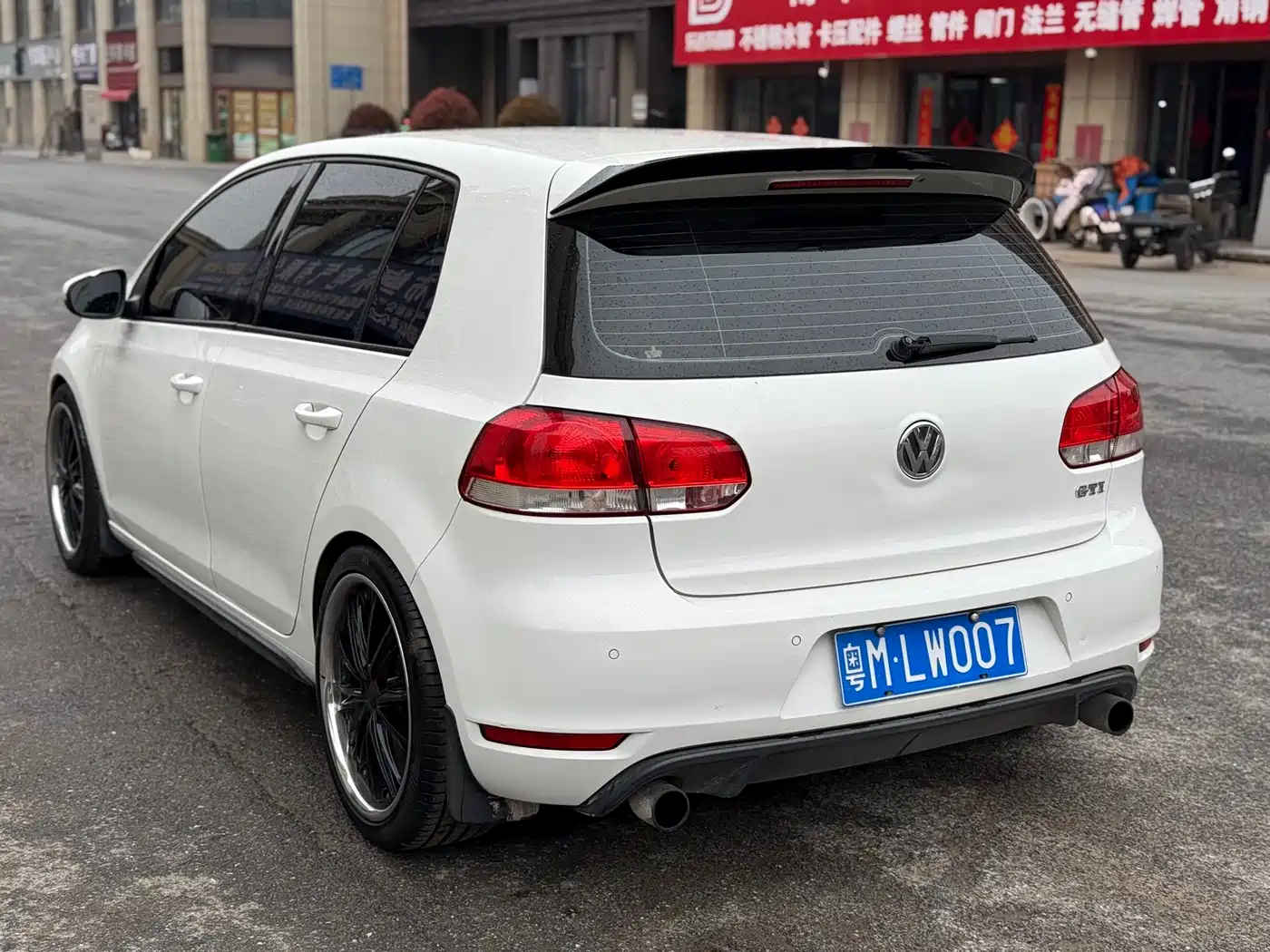 Volkswagen Golf GTI 2012 2.0TSI GTI фото 7