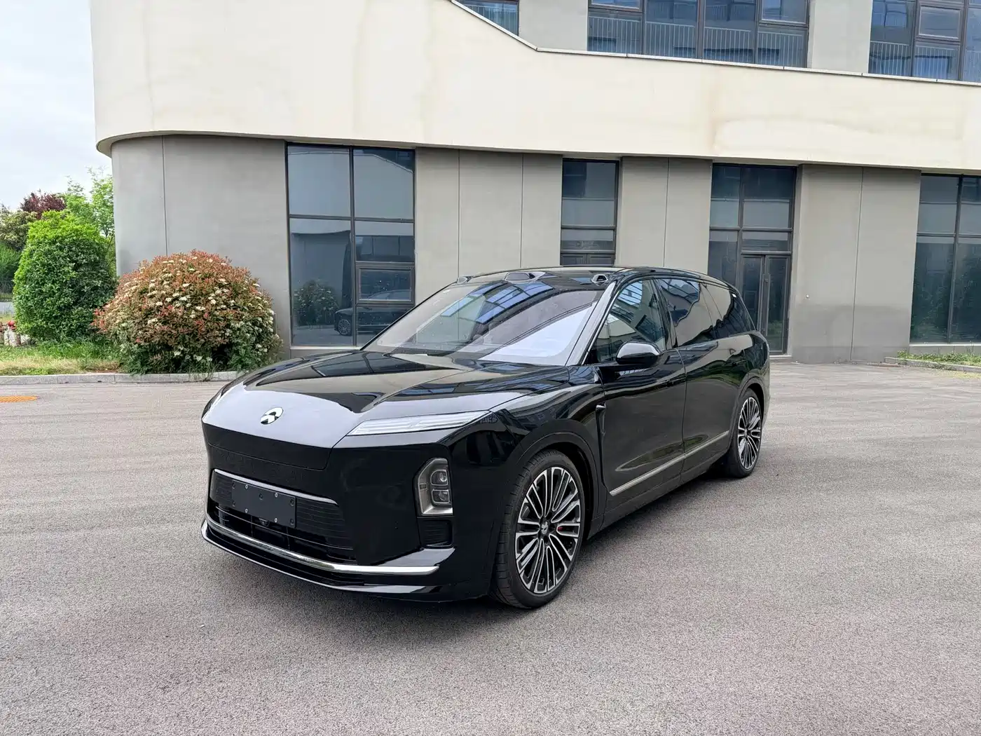 NIO ES8 2025 Base Model