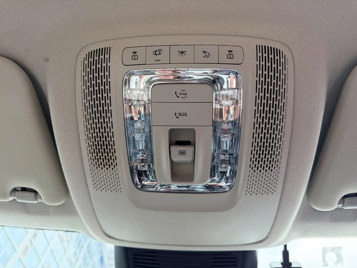 Фото 21 - Mercedes-Benz GLS