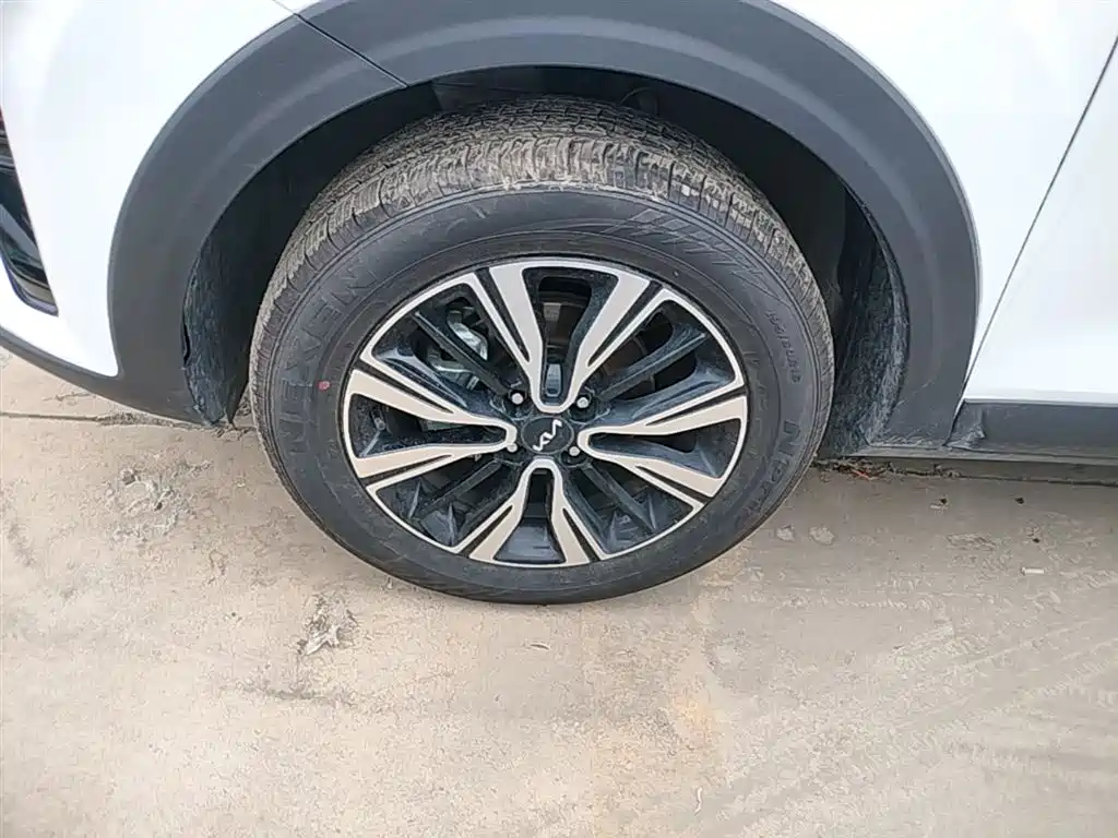 Kia KX1 2021 1.4L CVT Fun Edition фото 23