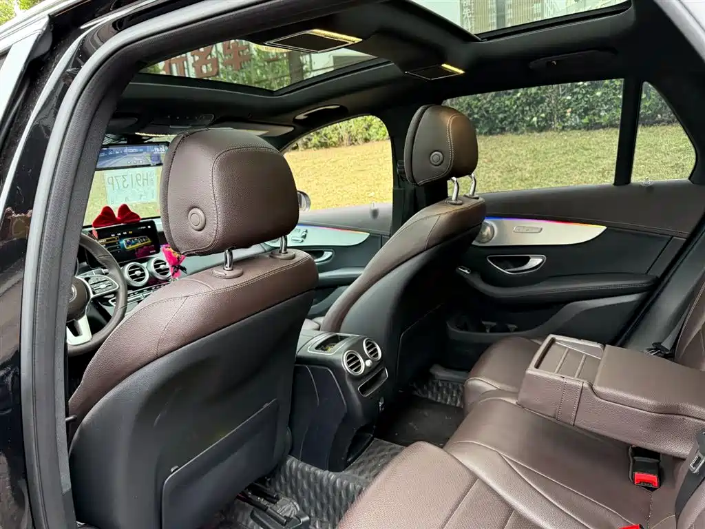 Mercedes-Benz GLC 2021 GLC 260 L 4MATIC Sporty фото 9