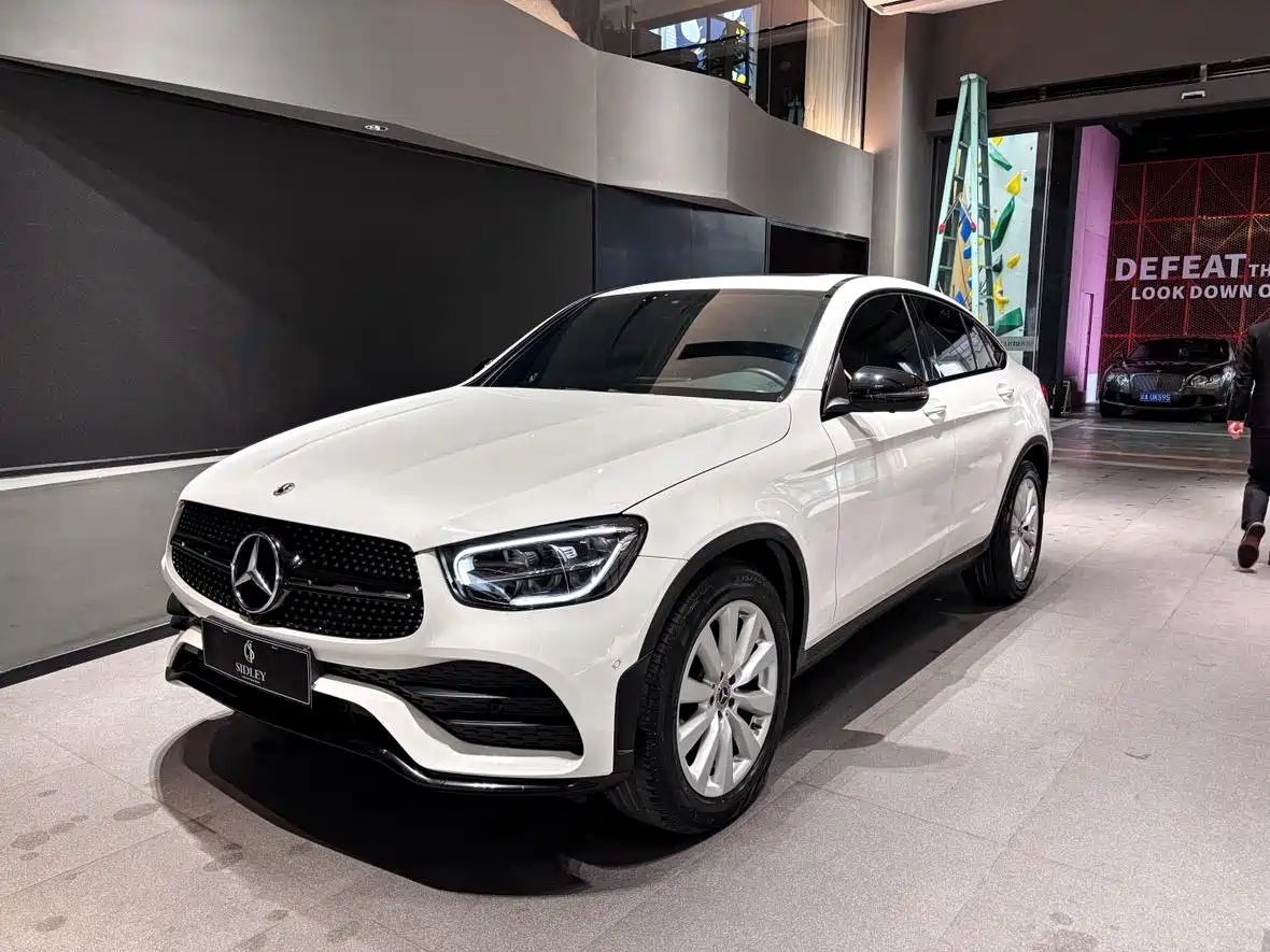 Mercedes-Benz GLC Coupe 2021 GLC 260 4MATIC Coupe SUV