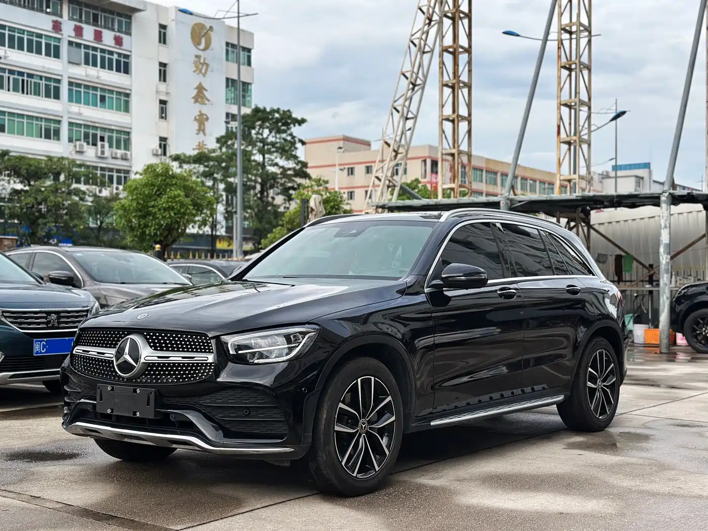 Mercedes-Benz GLC 2021 GLC 260 L 4MATIC Sporty