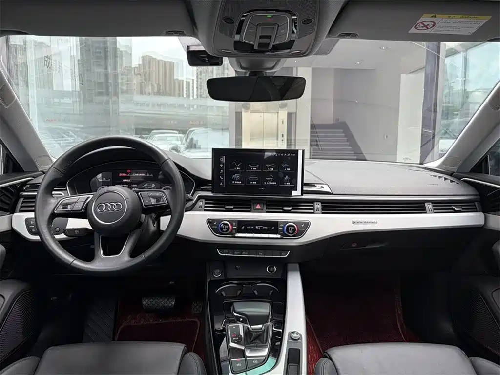 Audi A5 (Import) 2023 2023 Sportback 40 TFSI quattro Luxury Dynamic