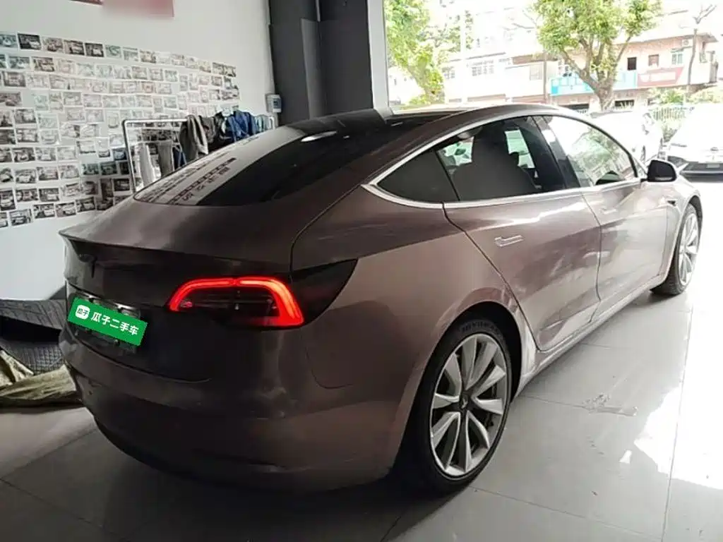 Tesla Model 3 2020 2020 Standard Range Rear-Wheel Drive Upgrade