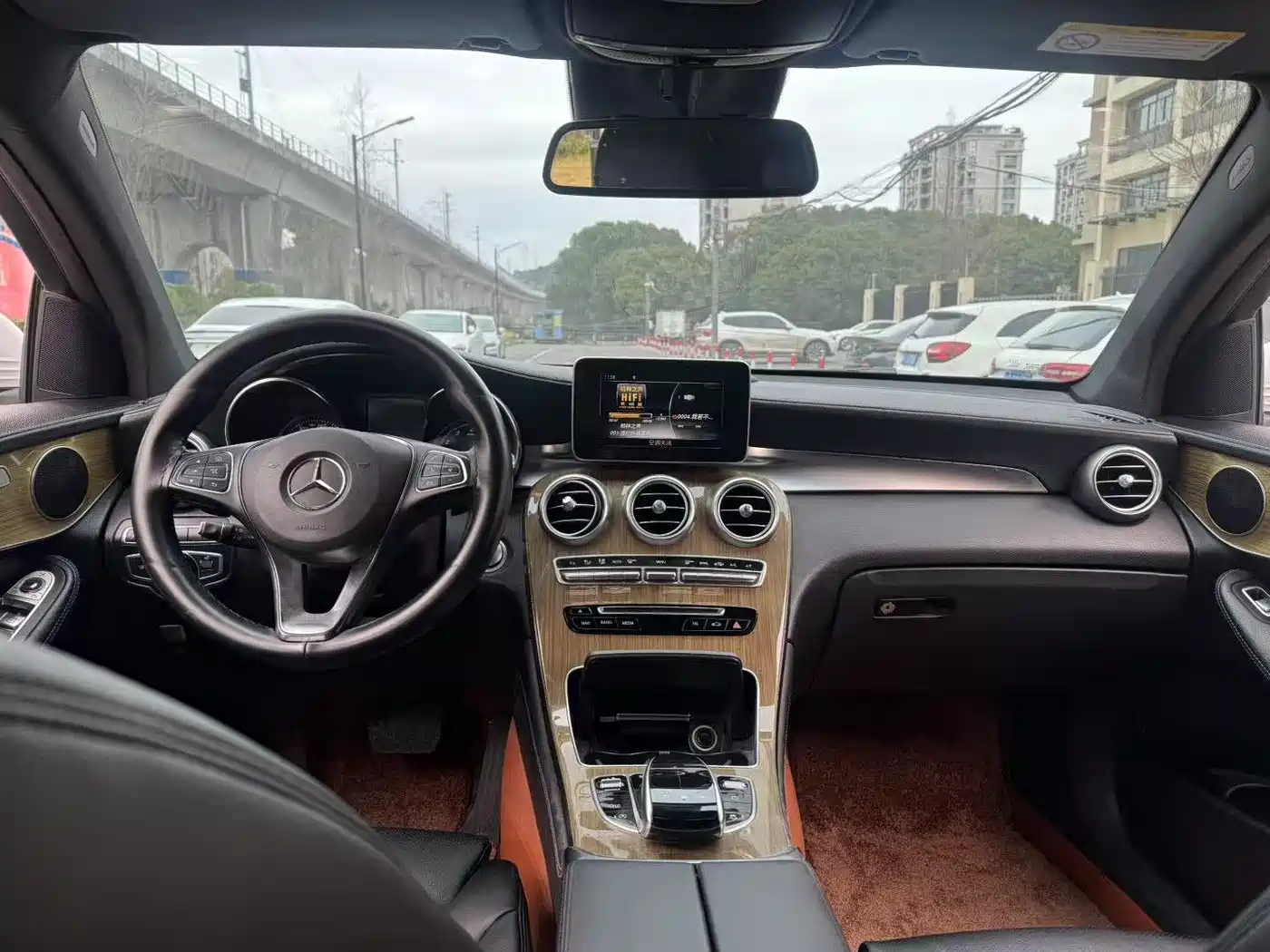 Mercedes-Benz GLC Coupe 2017 GLC 260 4MATIC Coupe SUV фото 5