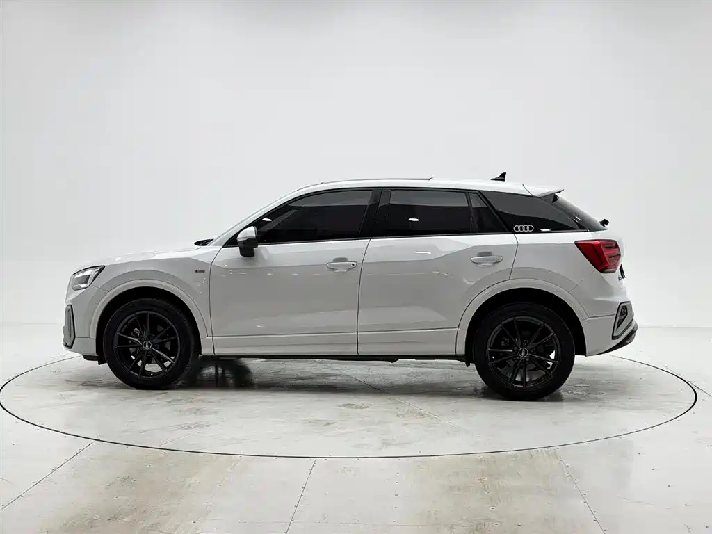 Audi Q2L 2022 35 TFSI Progressive Dynamic фото 7