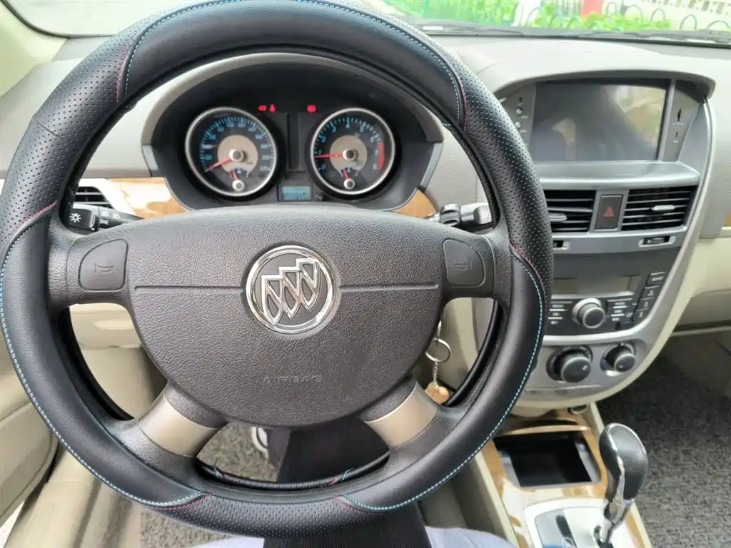 Buick Excelle 2015 1.5L Automatic Classic фото 7
