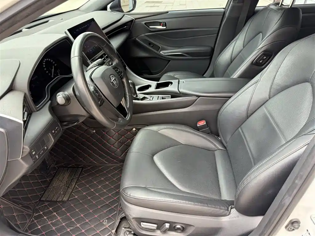 Toyota Avalon 2022 2.0L Luxury Edition фото 12