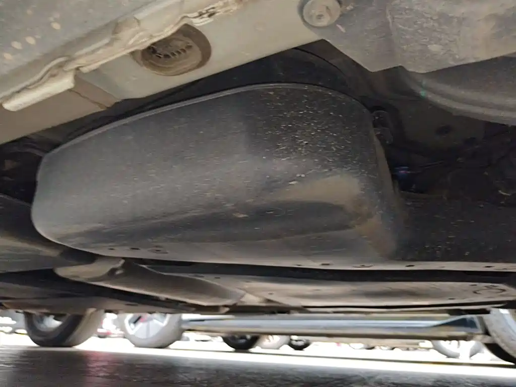 Toyota Sienna 2021 2.5L Hybrid Ultimate Edition фото 18