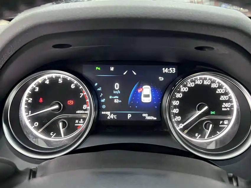 Toyota Camry 2021 2.0G Luxury Edition фото 17