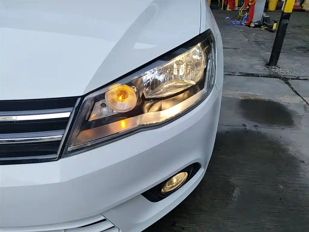 Volkswagen Jetta 2015 Value Edition 1.6L Automatic Comfort фото 24