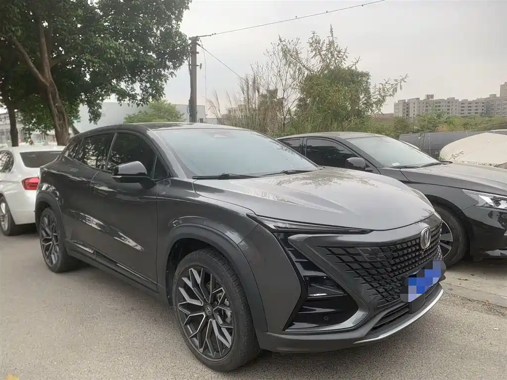 CHANGAN UNI T