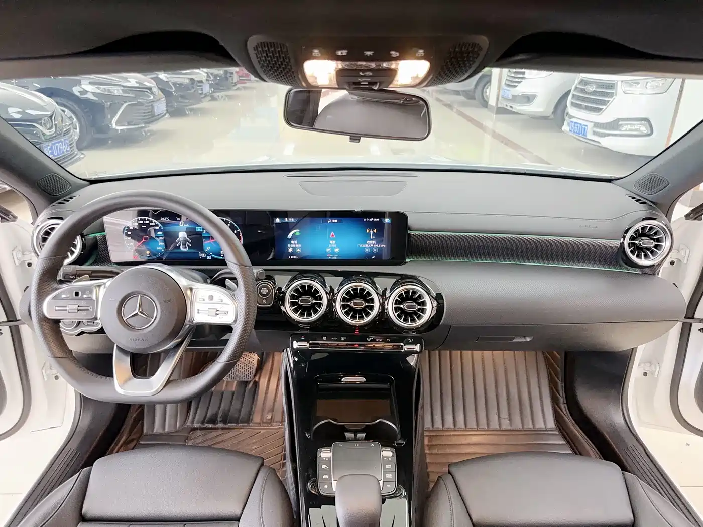 Mercedes-Benz A-Class 2022 A 200 L Sport Sedan Style фото 10
