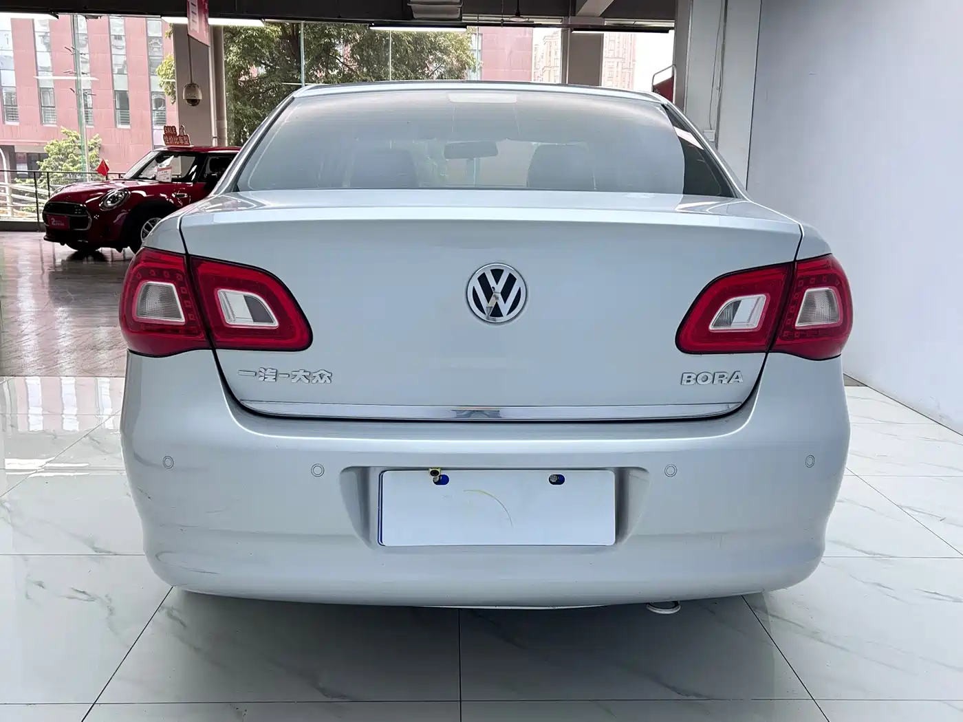 Volkswagen Bora 2012 2012 1.6L Automatic Comfort Model