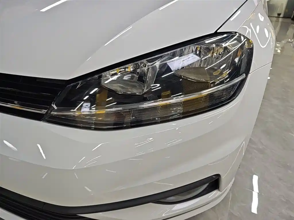 Volkswagen Golf 2018 1.6L Automatic Fashion фото 24