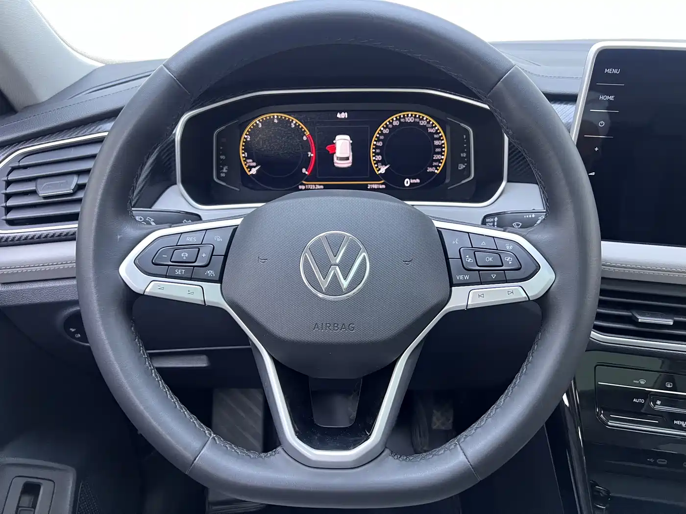 Volkswagen Tayron 2023 280TSI 2WD Luxury Plus Advanced Edition фото 9