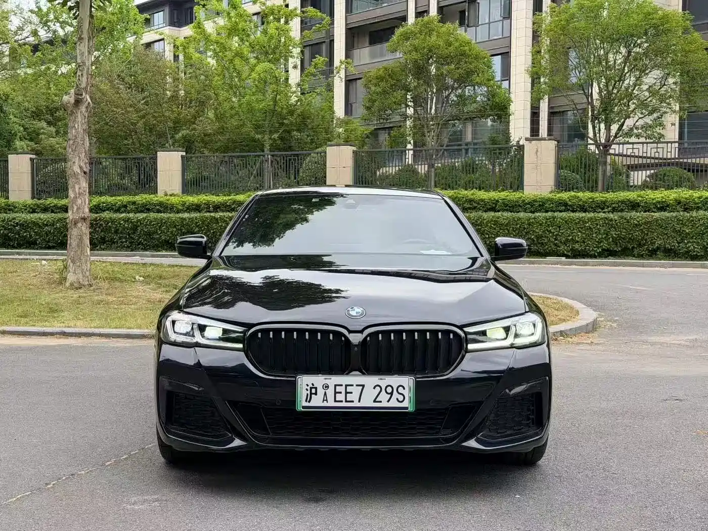 BMW 5 Series New Energy 2021 Facelift 535Le Luxury Package фото 2