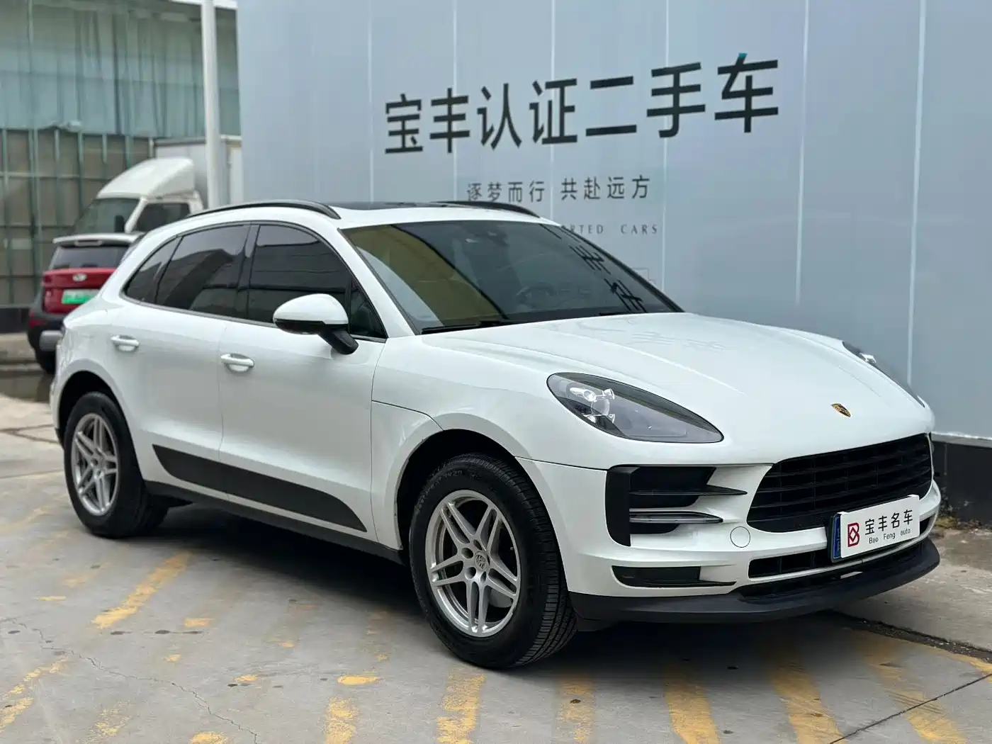 Porsche Macan 2018 Macan 2.0T фото 3