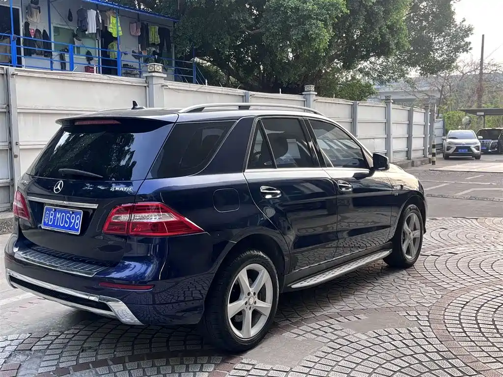 Mercedes-Benz M-Class 2014 ML 320 4MATIC фото 6