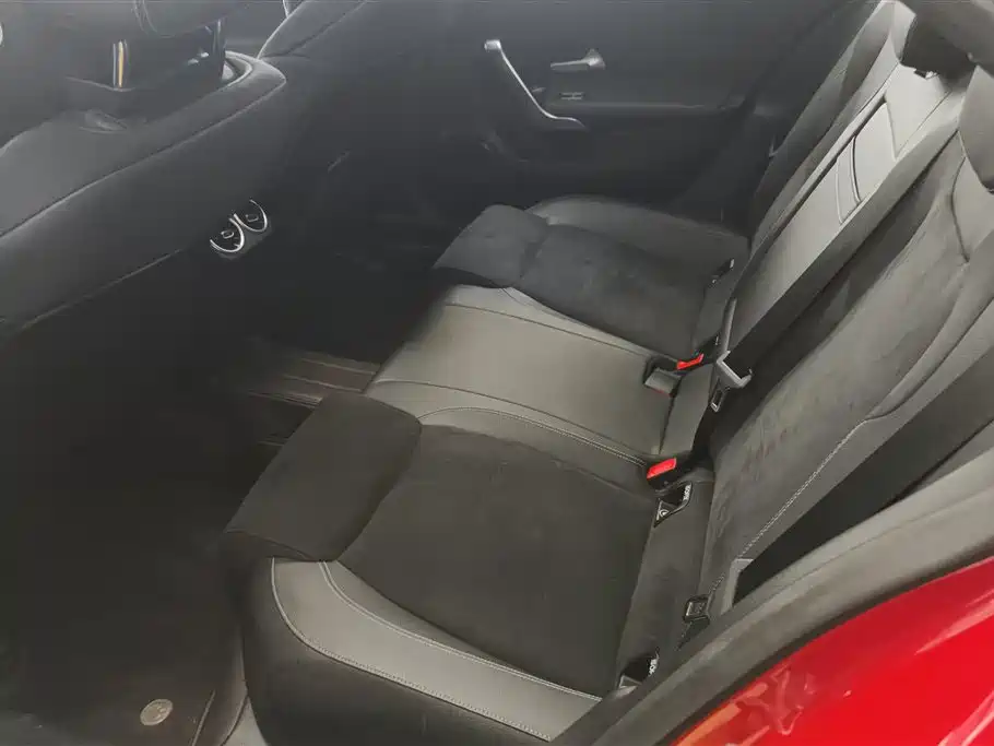 MERCEDES-BENZ A CLASS