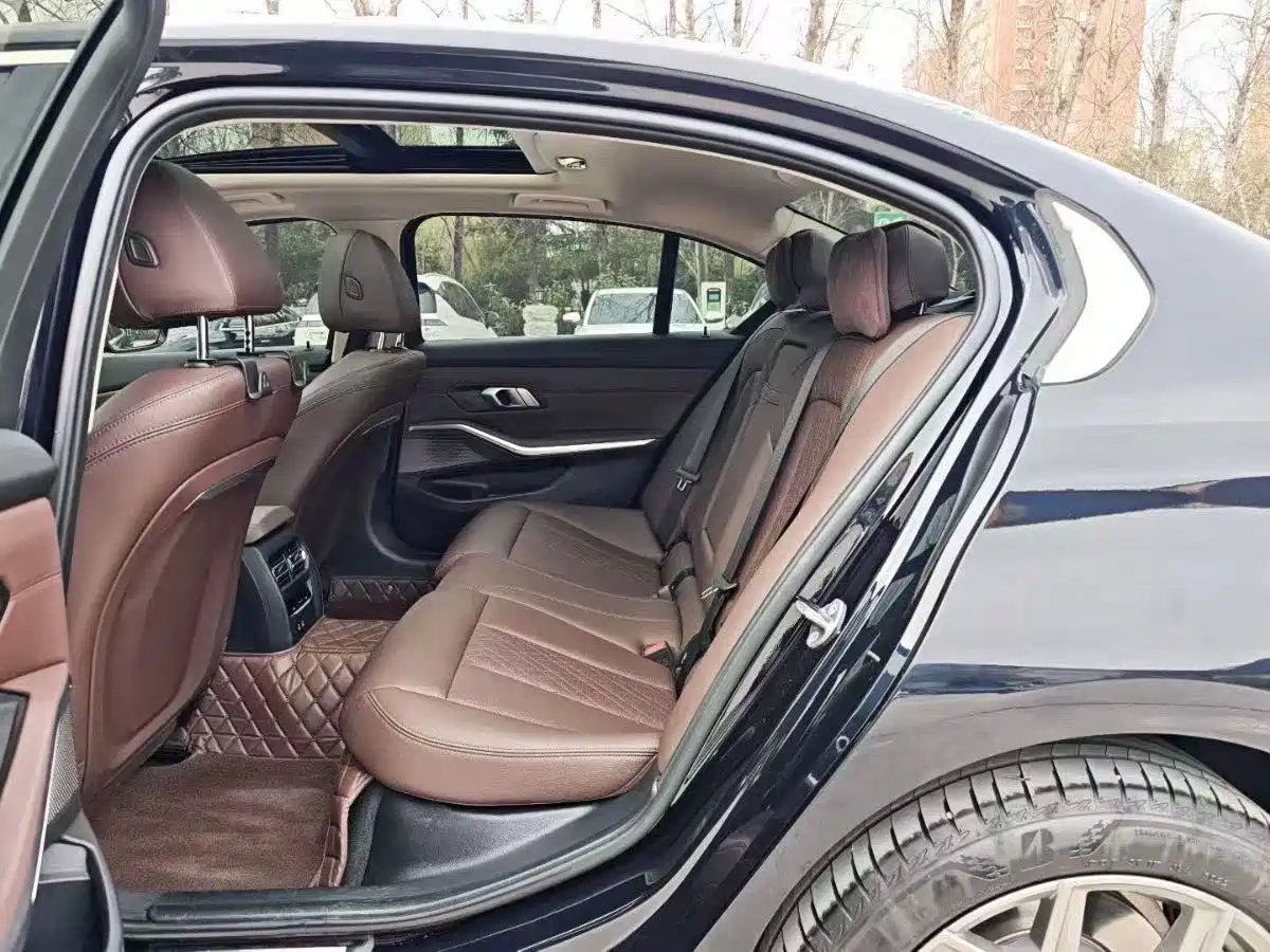 BMW i3 2022 eDrive 35 L фото 10